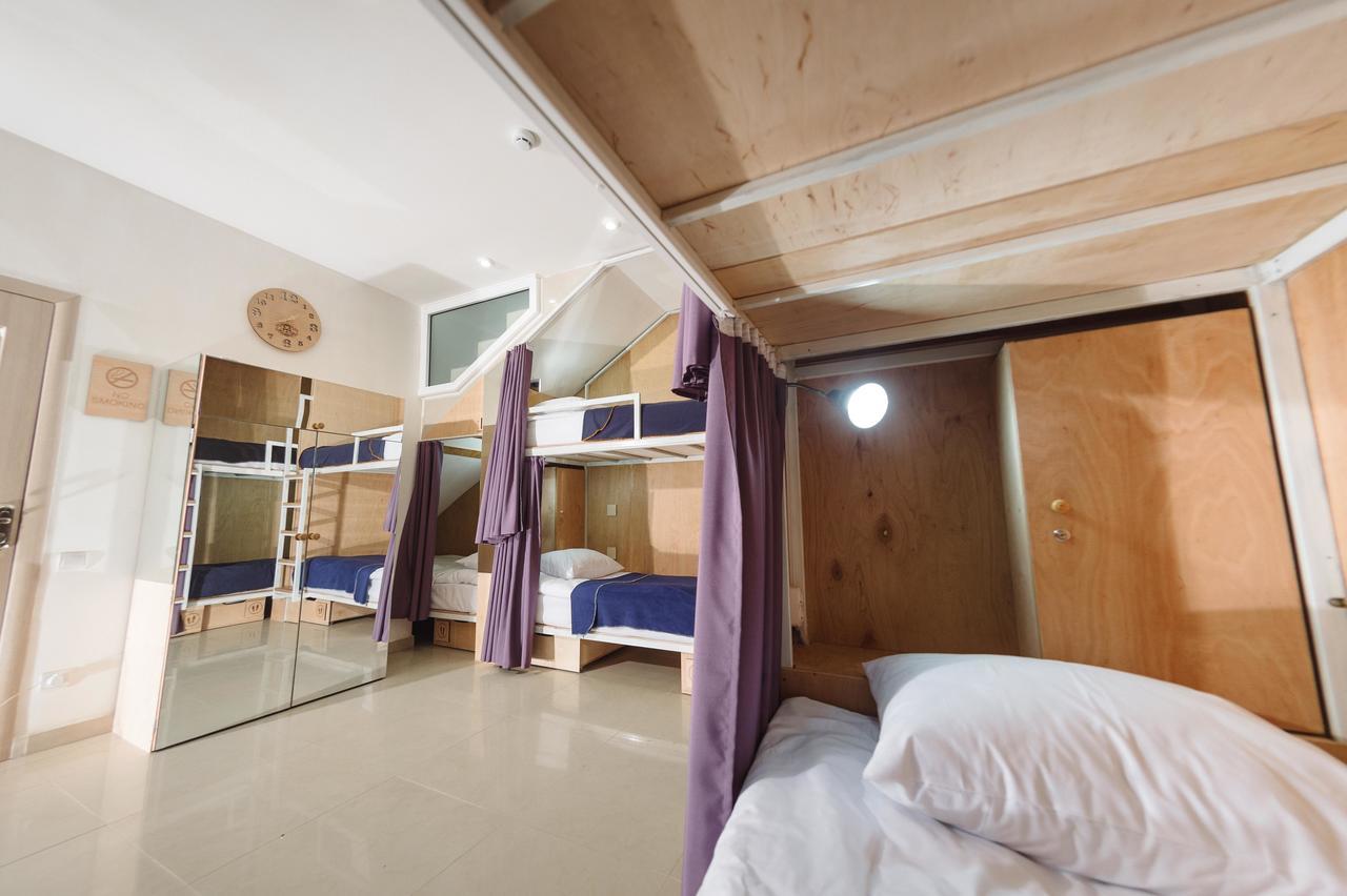 A&A Hostel Lviv Bagian luar foto